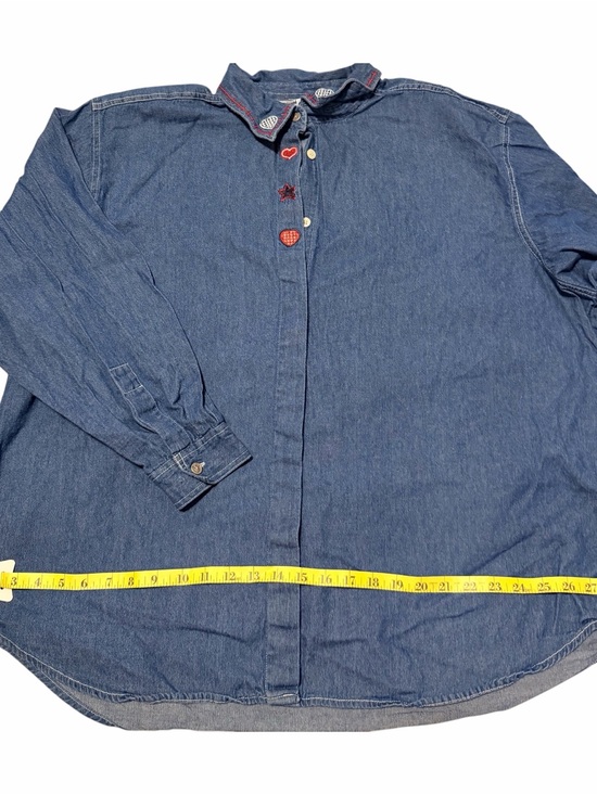 Capacity Tops - Women’s plus size Denim Button-Up Shirt in Blue